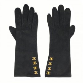 CHANEL black size 6.5 suede gloves