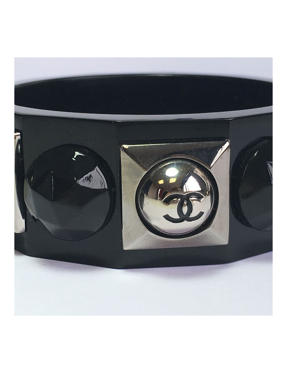 Black CHANEL bracelet and silver metal