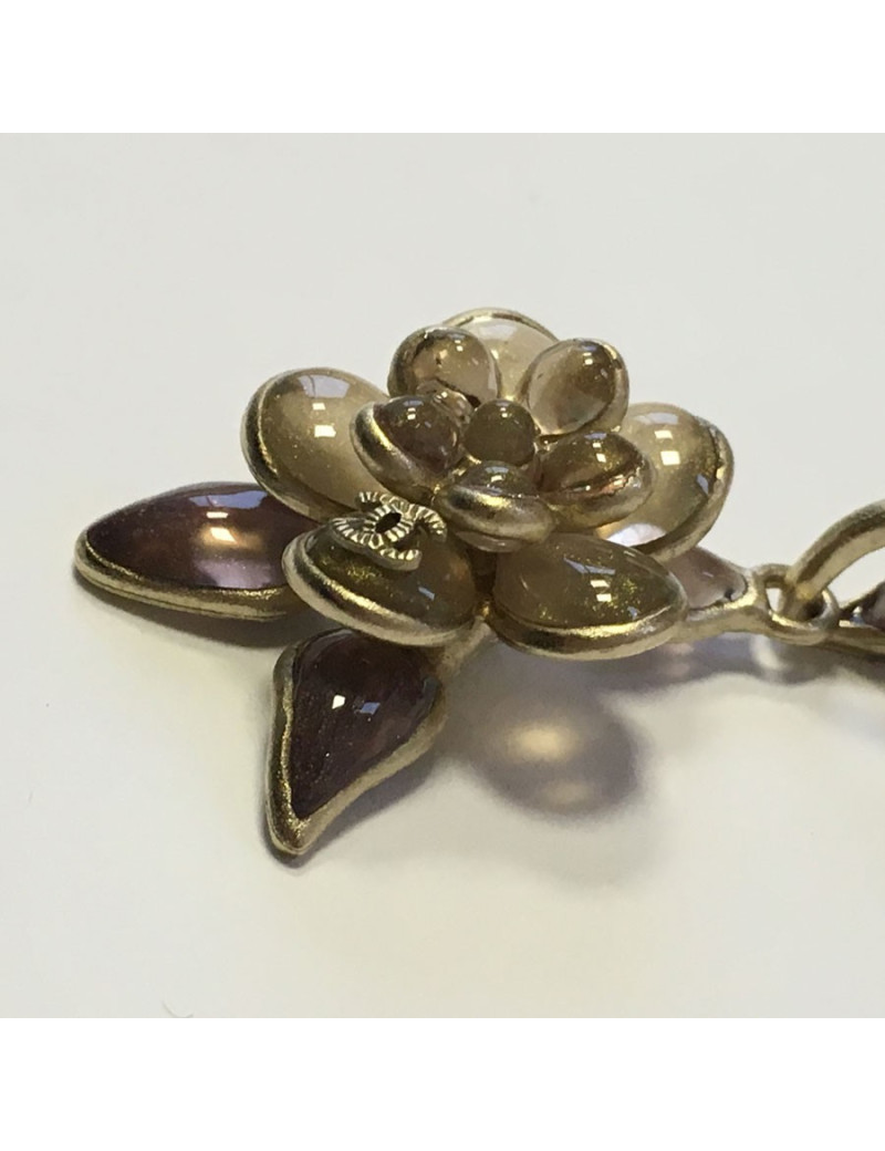 xxx Collier CHANEL camélia en pâte de verre pailleté