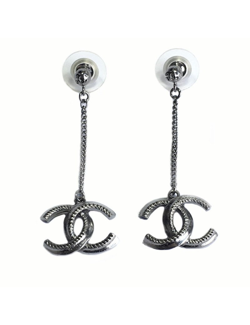 xxx Boucles d'oreille clous pendants CHANEL en métal argenté