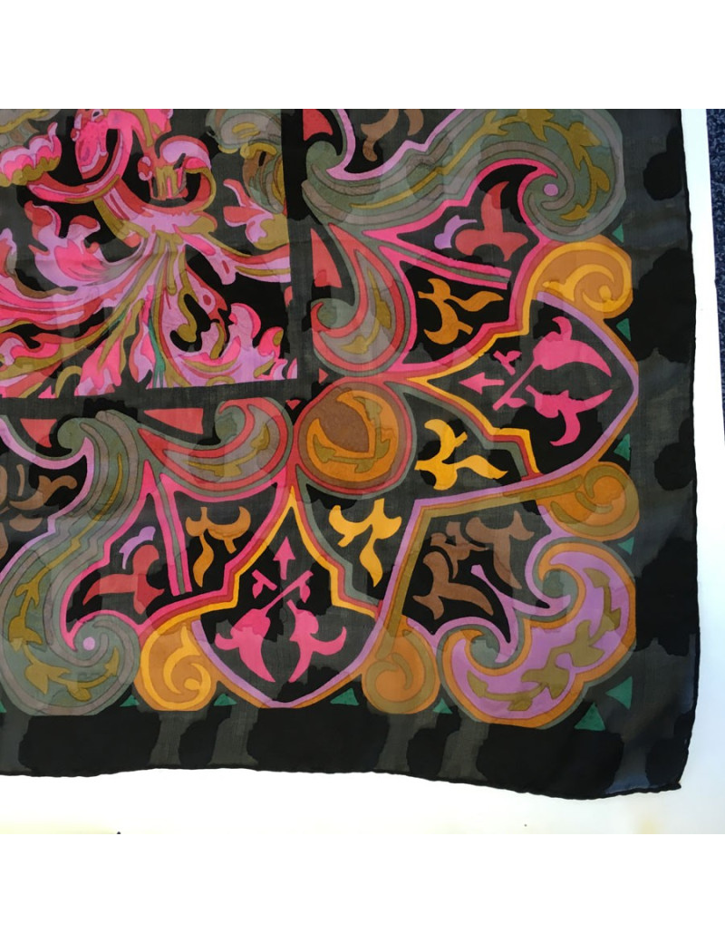 xxx Châle LANVIN en soie 