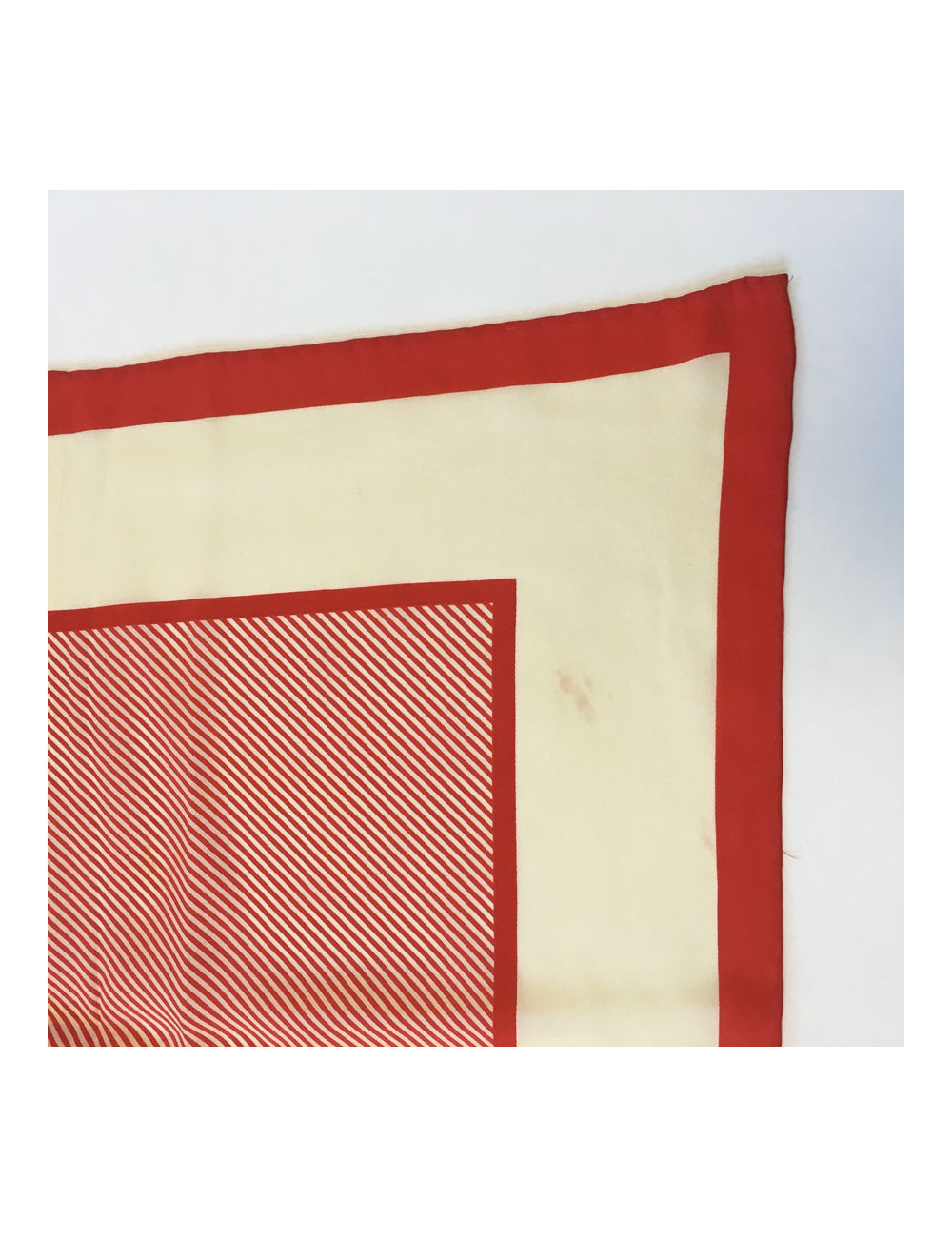 YSL YVES SAINT LAURENT vintage red silk scarf