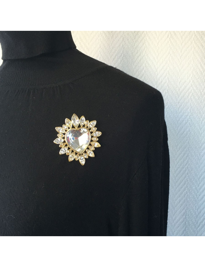 YSL YVES SAINT LAURENT heart brooch