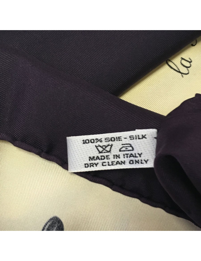 xxx Foulard CHRISTIAN DIOR en soie beige et violet