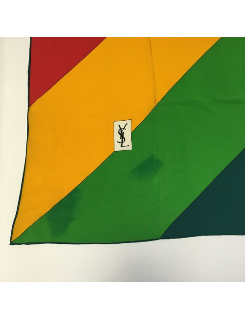 xxx Foulard YSL YVES SAINT LAURENT en soie jaune, bleu,  vert et rouge, vintage