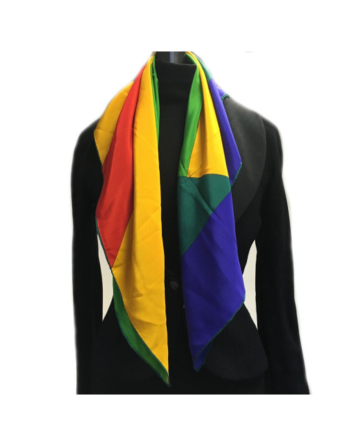 xxx Foulard YSL YVES SAINT LAURENT en soie jaune, bleu,  vert et rouge, vintage