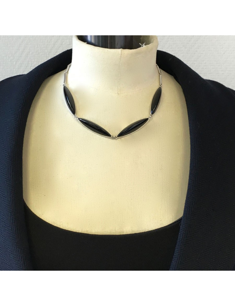 Necklace + silver LALIQUE pendant