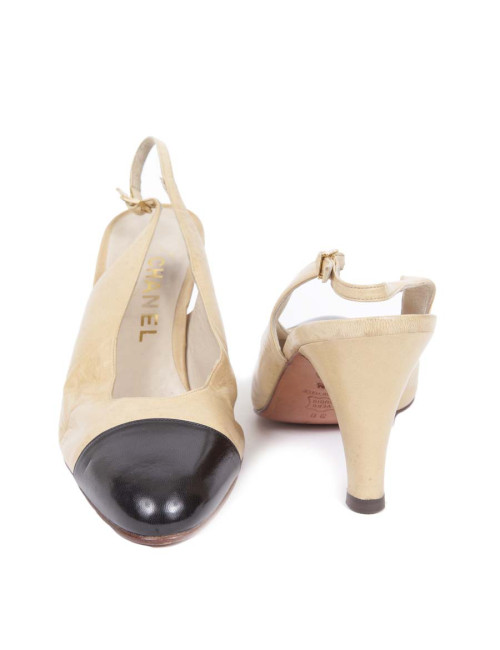 Two-tone shoes Chanel T 39 beige and black