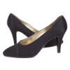 Couture Chanel T 40 pumps in black Duchess satin