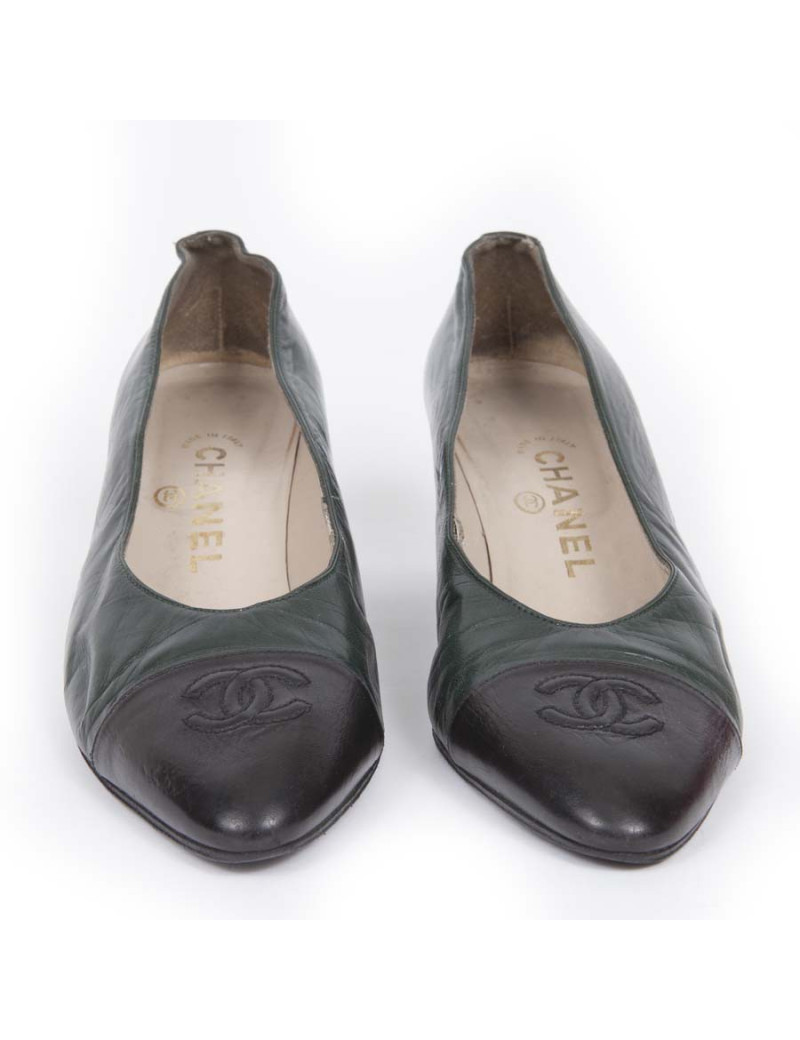 Escarpins CHANEL bicolores T 39,5