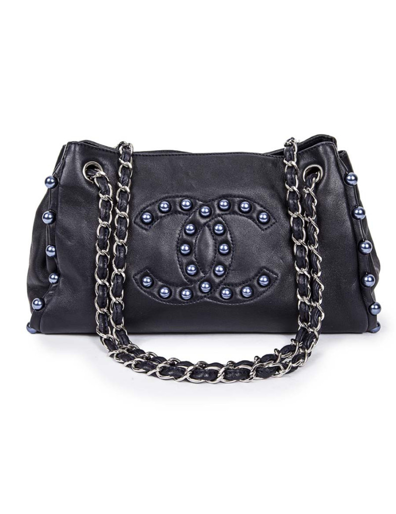 Sac CHANEL cuir lisse bleu marine avec perles