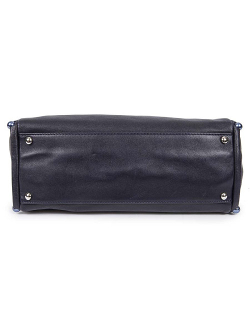 CHANEL leather smooth blue marine with Pearly beads blue electric bag