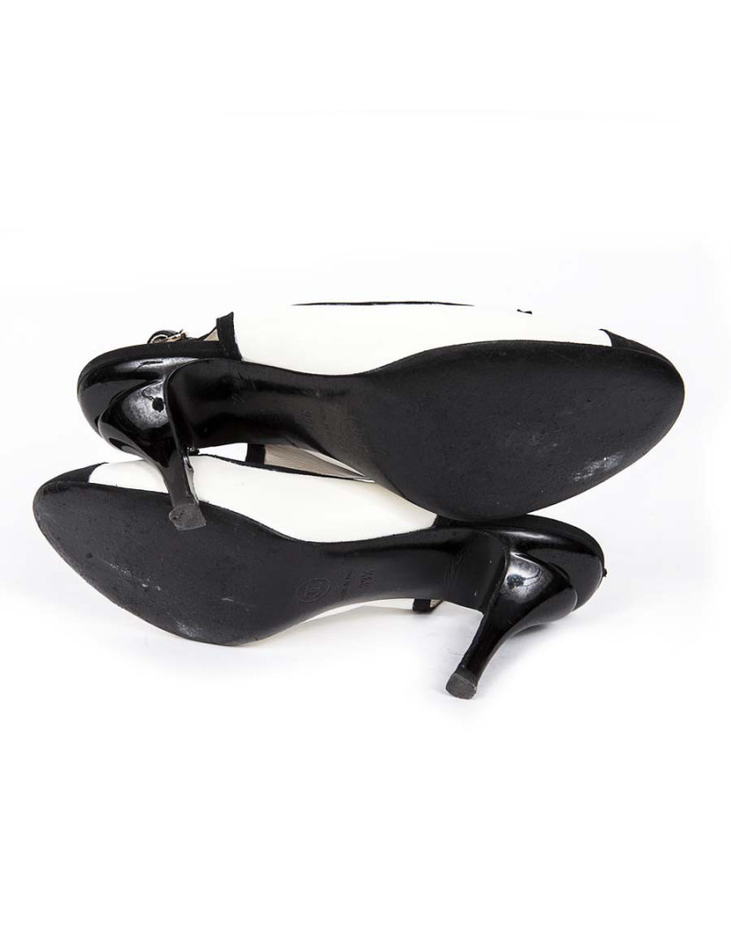 Sandales hautes CHANEL T39,5 cuir bicolore noir et blanc