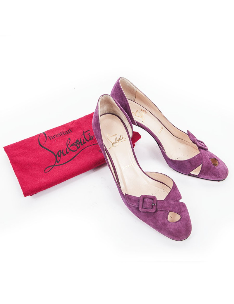 LOUBOUTIN T36 purple suede pumps