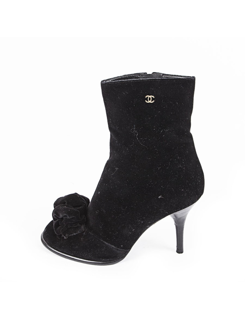 CHANEL T39 Black Suede heels boots