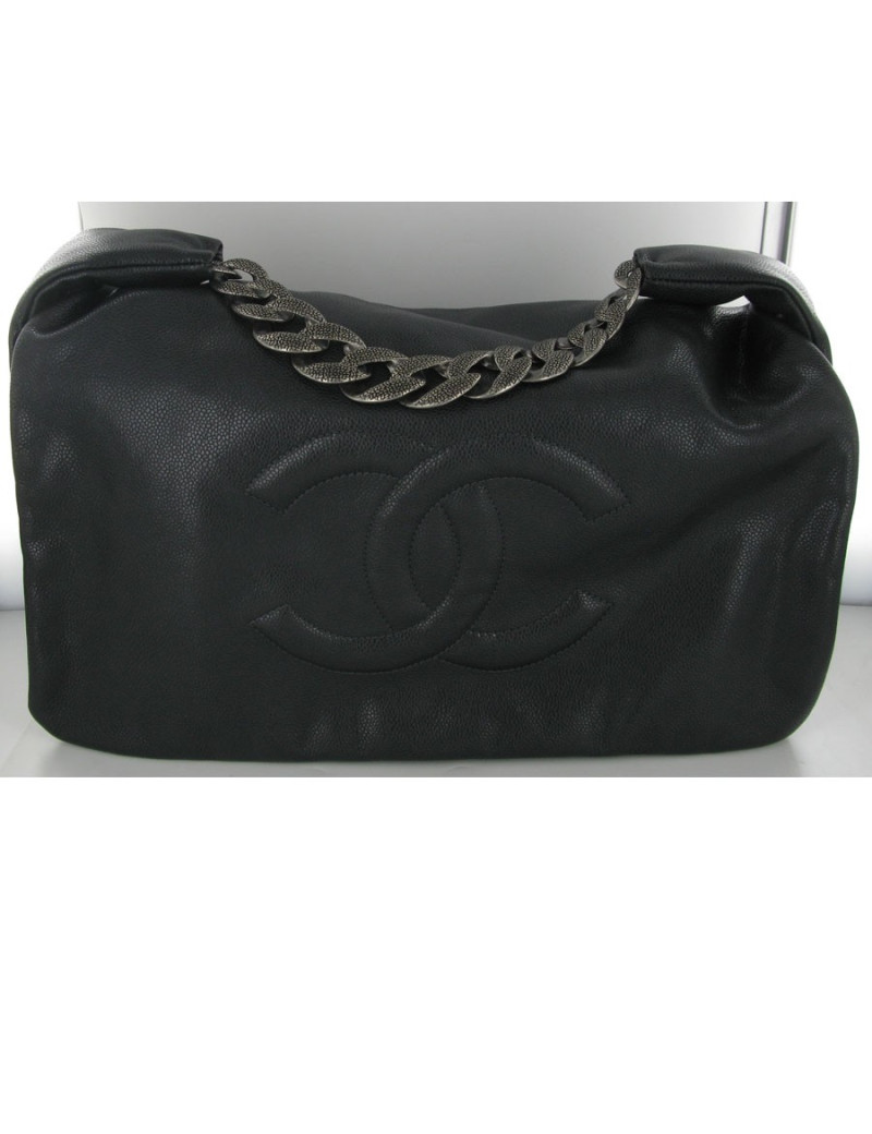 Large grained black leather CHANEL bag