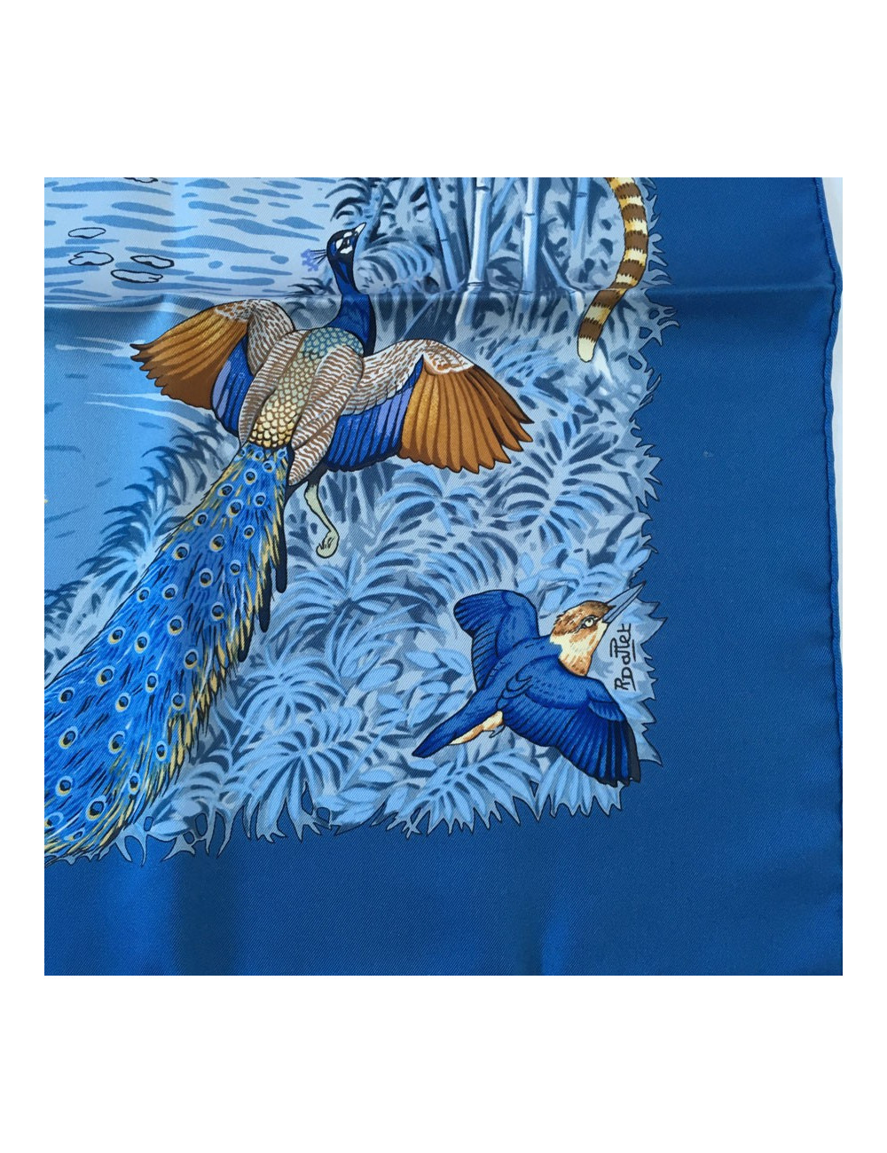 xxx Carré HERMES 'La trève de l'eau' en soie bleue