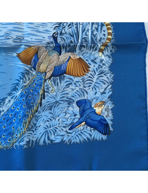 xxx Carré HERMES 'La trève de l'eau' en soie bleue