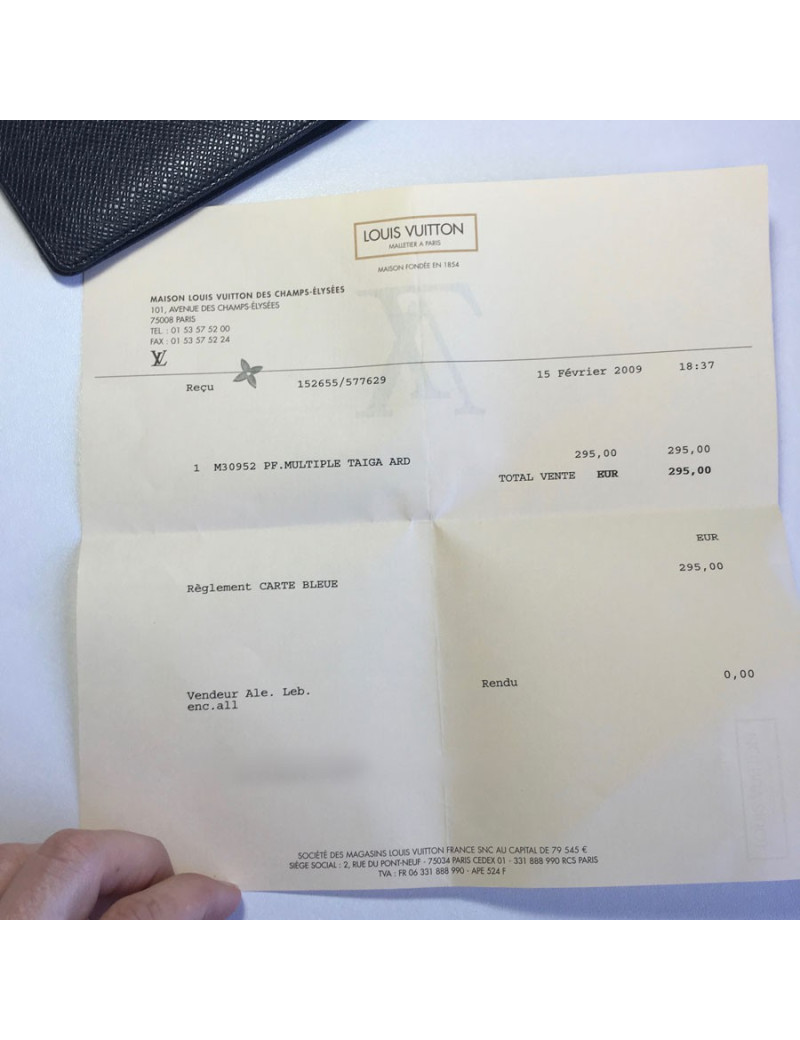 xxx Portefeuille Multiple LOUIS VUITTON en cuir taïga 