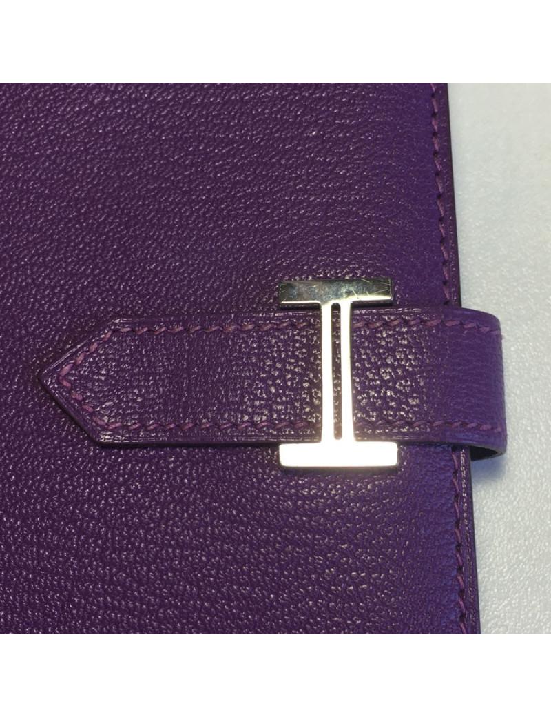 xxx Portefeuille HERMES Bearn en cuir violet