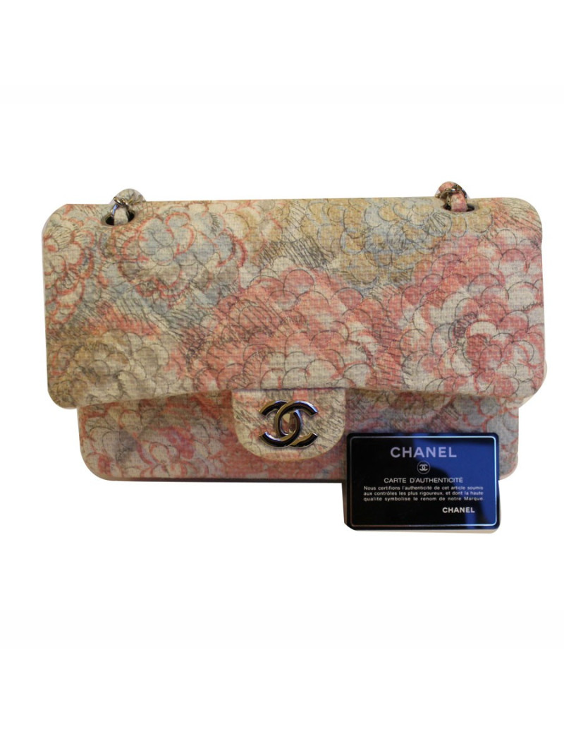 Timeless CHANEL in canvas patterns camellias silver jewelry