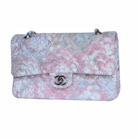 Timeless CHANEL in canvas patterns camellias silver jewelry