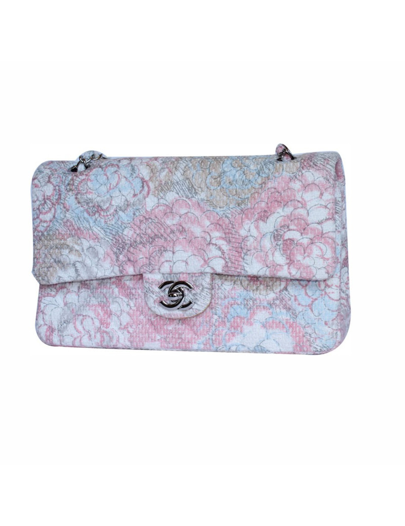 Timeless CHANEL in canvas patterns camellias silver jewelry