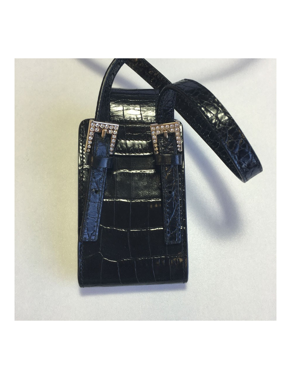 xxx Etui à cigarettes VALENTINO GARAVANI en croco verni noir et strass