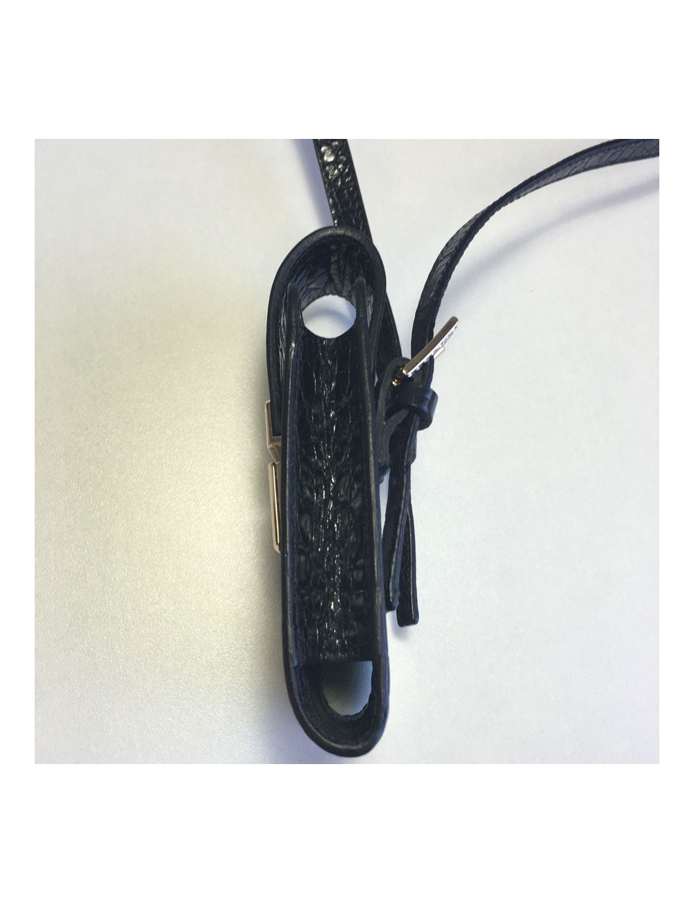xxx Etui à cigarettes VALENTINO GARAVANI en croco verni noir et strass