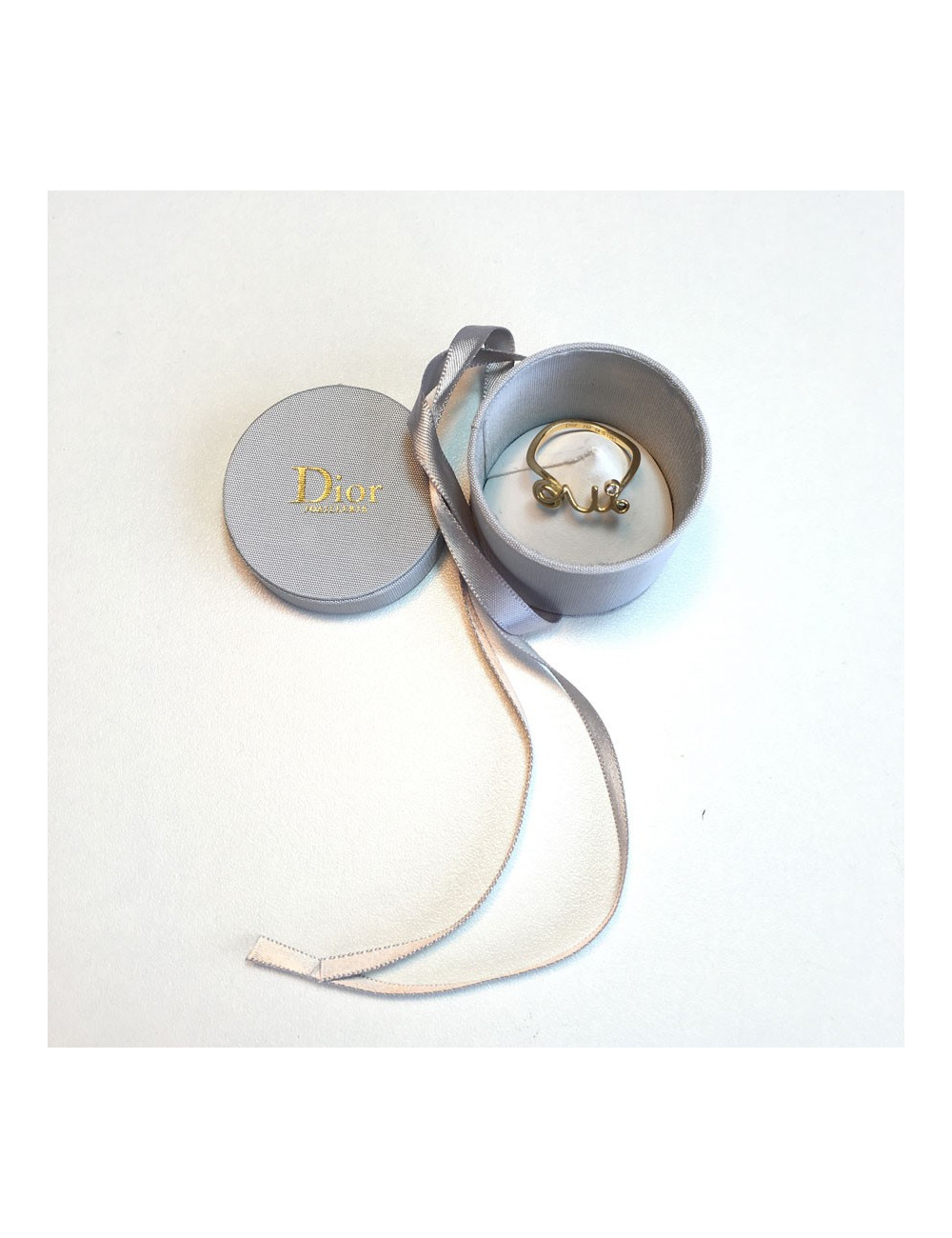 Bague "OUI" DIOR en or jaune et diamant