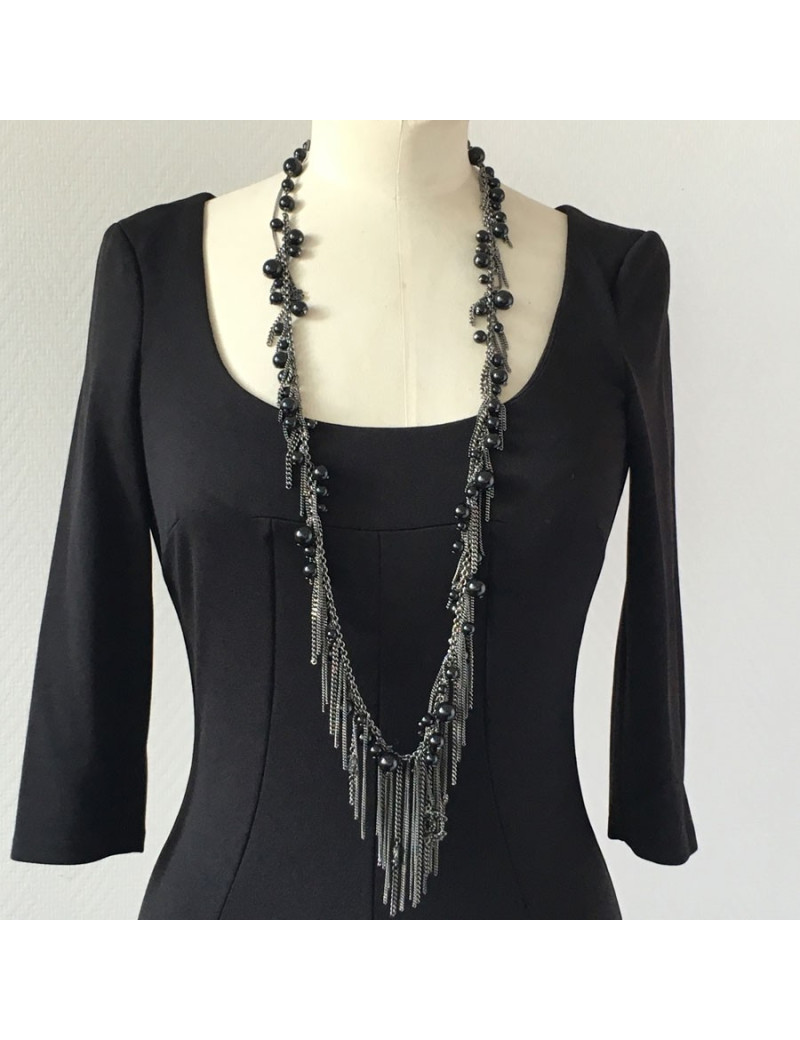 xxx Sautoir CHANEL perles noires et chaînes argentées