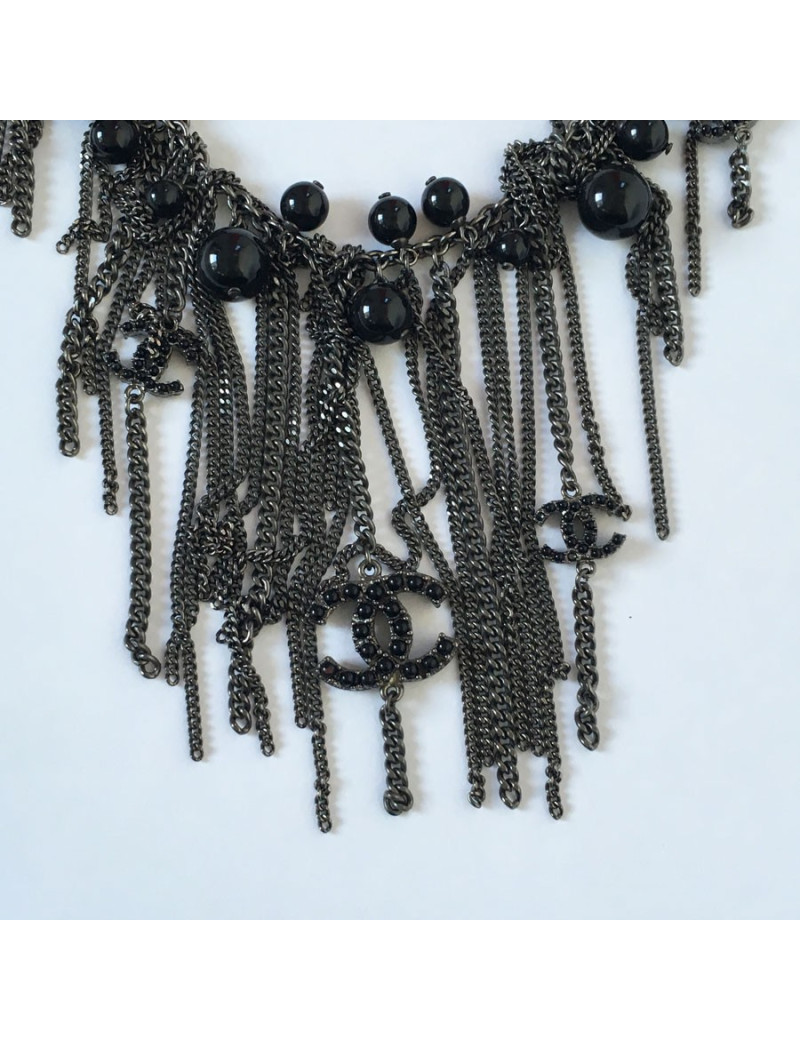 xxx Sautoir CHANEL perles noires et chaînes argentées
