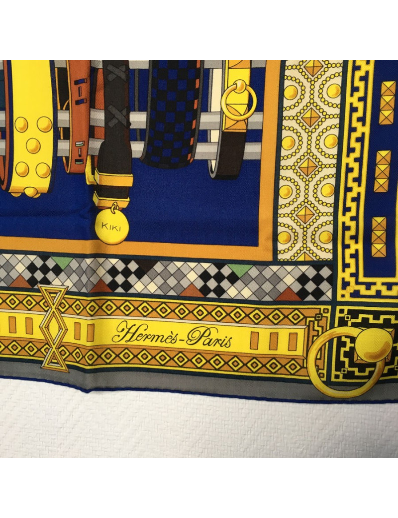 xxx Châle HERMES "Colliers de Chiens" en cachemire et soie bleu et jaune