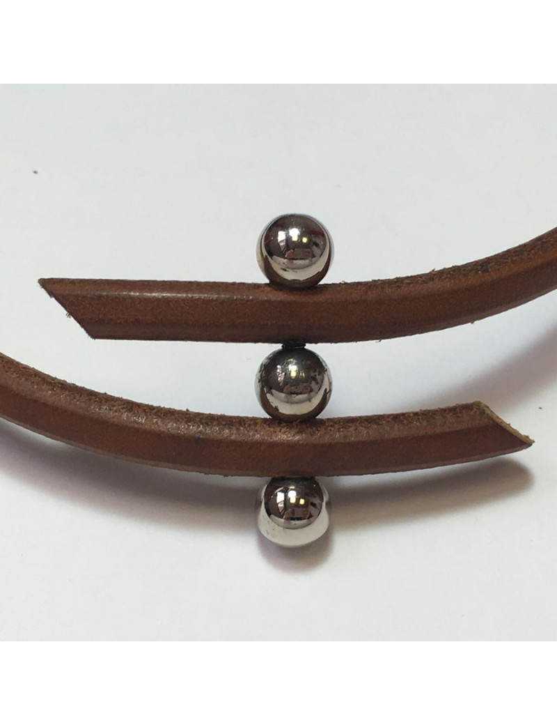 XXX Collier HERMES en cuir marron