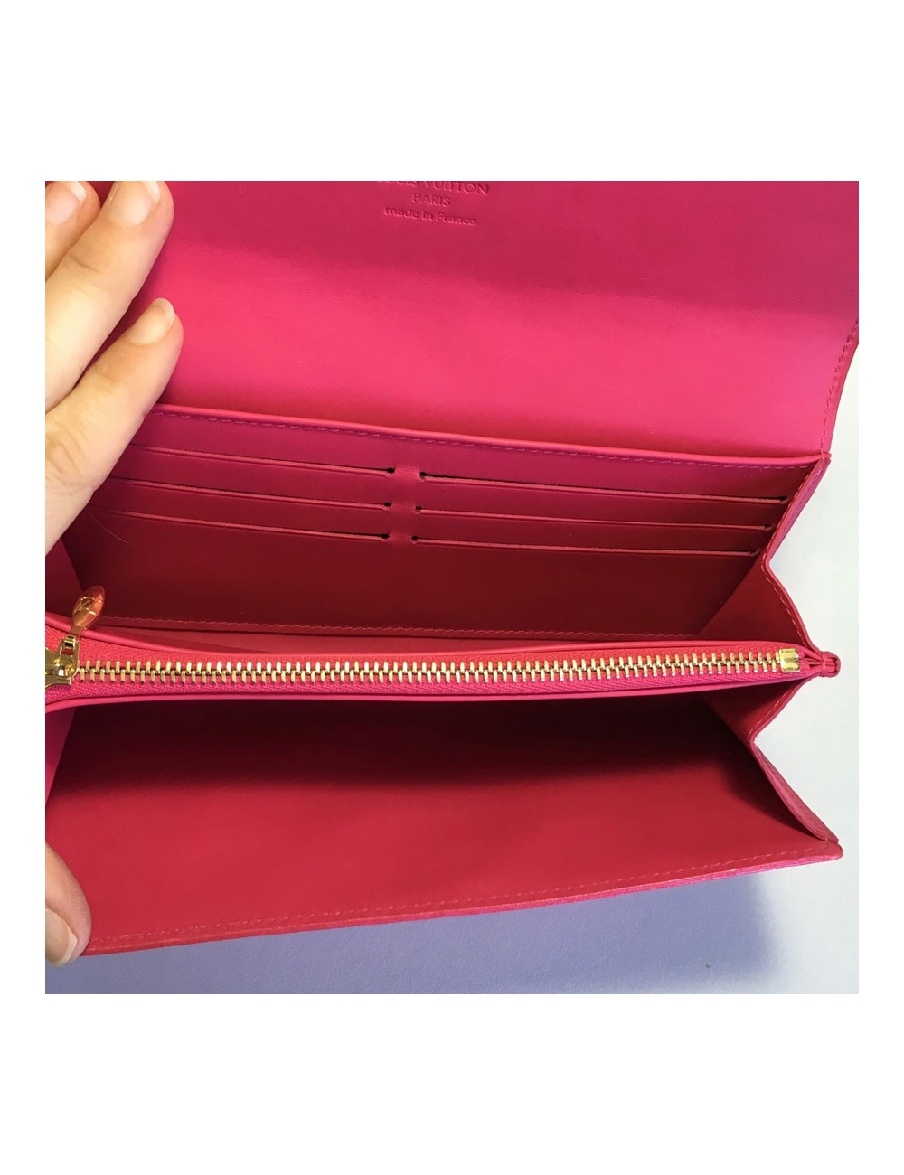 Wallet LOUIS VUITTON Sarah patent leather pink