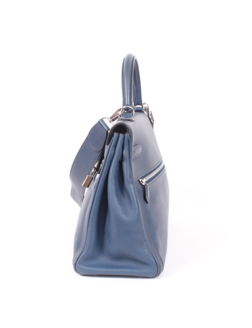 Kelly Lakis HERMES bleu de Prusse