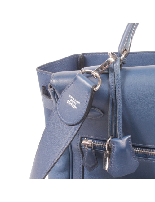 Kelly Lakis HERMES bleu de Prusse