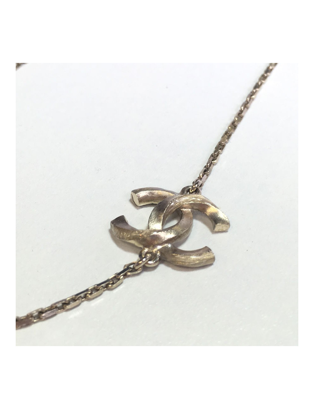 CHANEL CC necklace gold metal