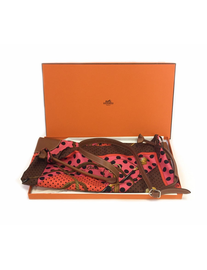 Sac en foulard HERMES "clic clac " en soie multicolore