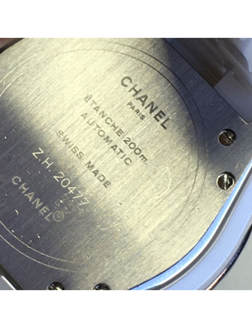 xxx Montre J 12 CHANEL céramique blanche et diamants
