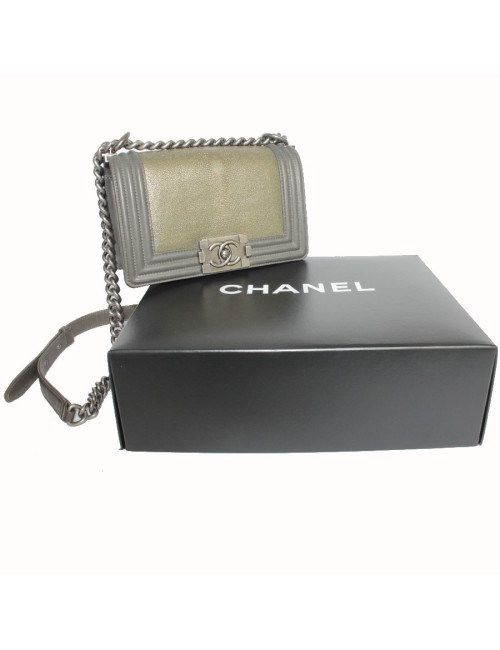 CHANEL 'Boy' Flap bag in khaki green lamb leather and stingray leather