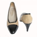 Two-tone CHANEL T 38 leather pumps