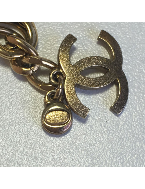 Collier CHANEL multiple rangs de perles, chaînes et pièce en métal doré