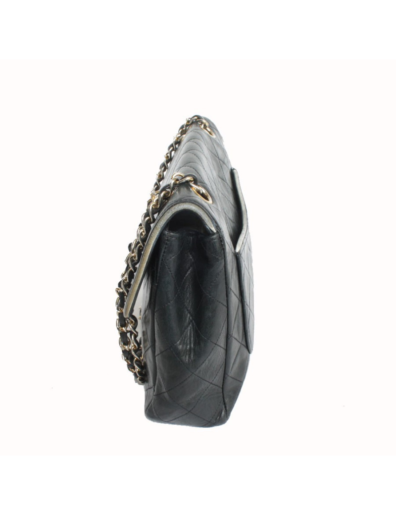 Sac CHANEL Vintage cuir matelassé noir