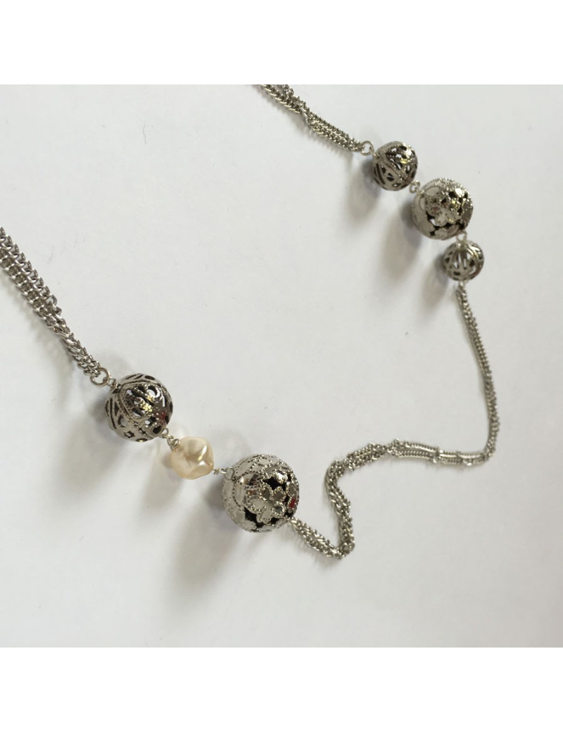 MARGUERITE of VALOIS 'Sphère' necklace in silver