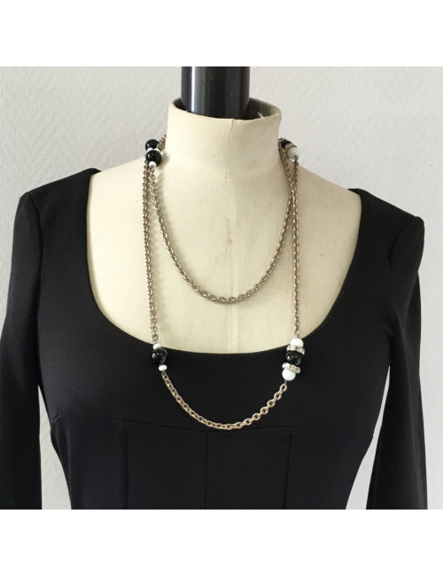 MARGUERITE of VALOIS silver chain necklace with rhinestones and black and white pearls