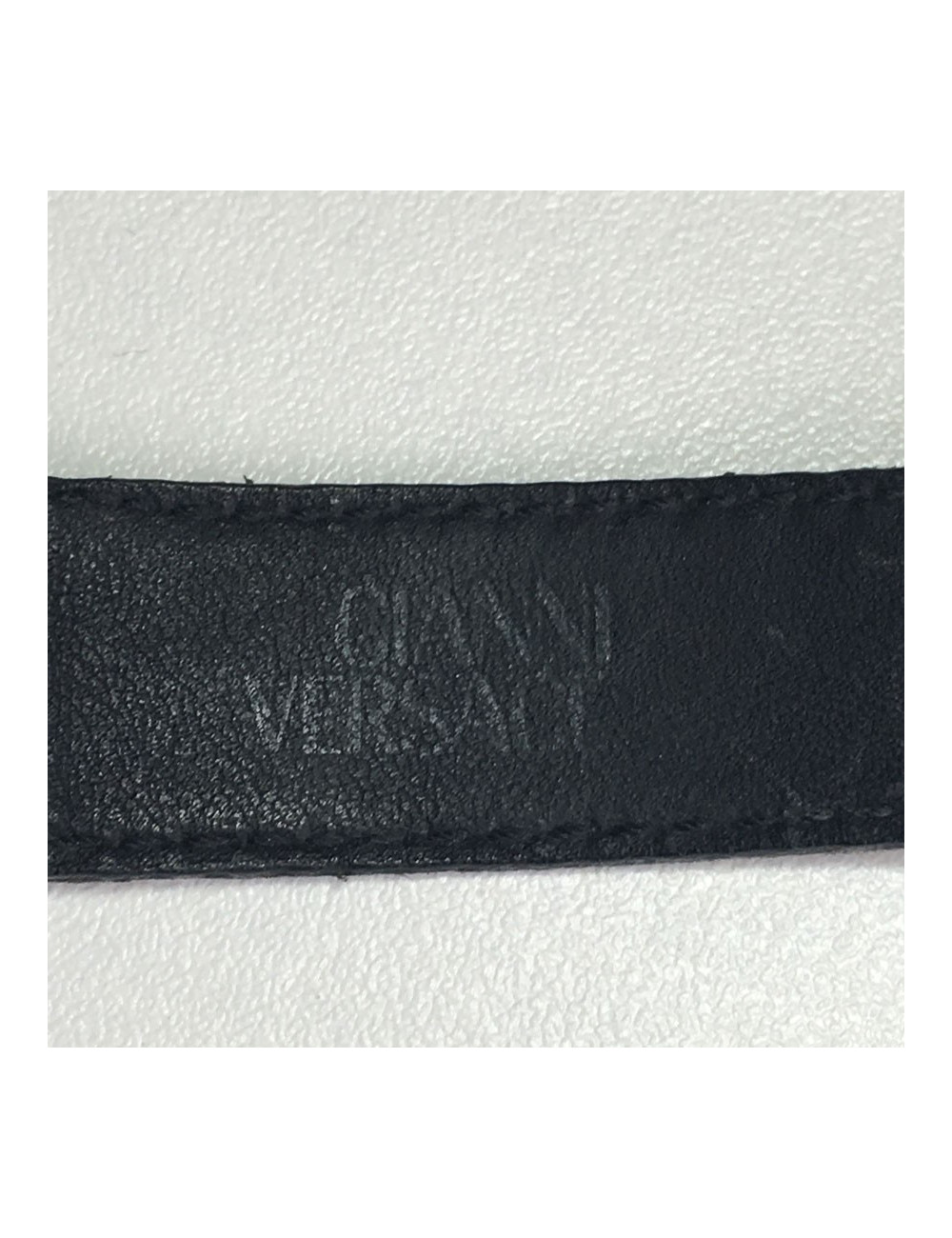 Montre VERSACE "Signature Médusa" plaqué or et cuir noir