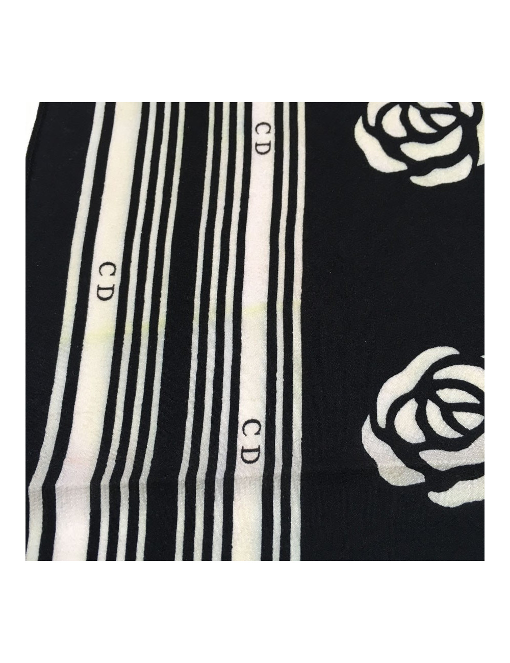 Square "CD" CHRISTIAN DIOR