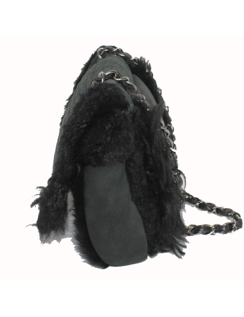 Skin returned black CHANEL bag