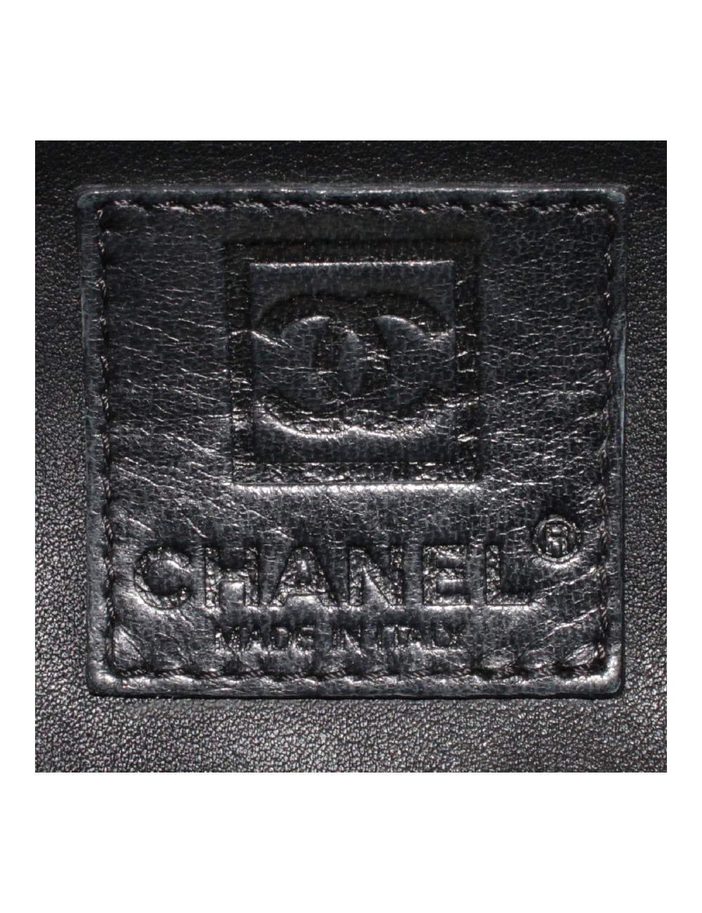 Sac CHANEL en peau retournée noir